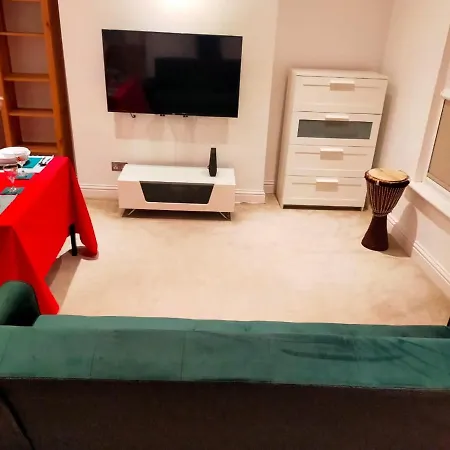 Fully-Equipped Flat In The City Of London Exterior photo